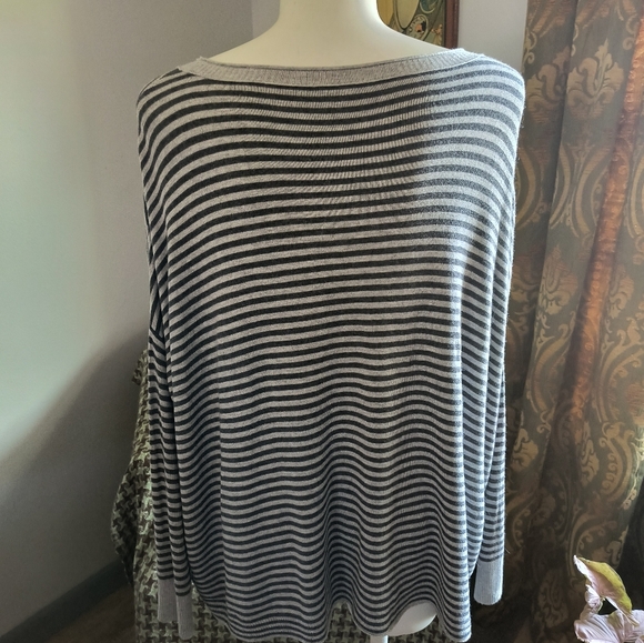 Eileen Fisher Silk Georgette Crepe and Knit Striped Oversized Top 2 pieces - Picture 15 of 16